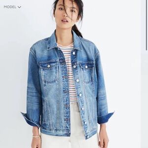 Madewell The Oversized Jean Jacket in Capstone Wash size XS